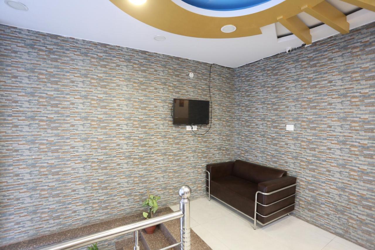 Hotel Paras Delhi Airport New Delhi