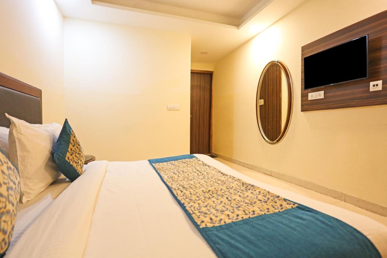 Paras Delhi Airport Hotel New Delhi